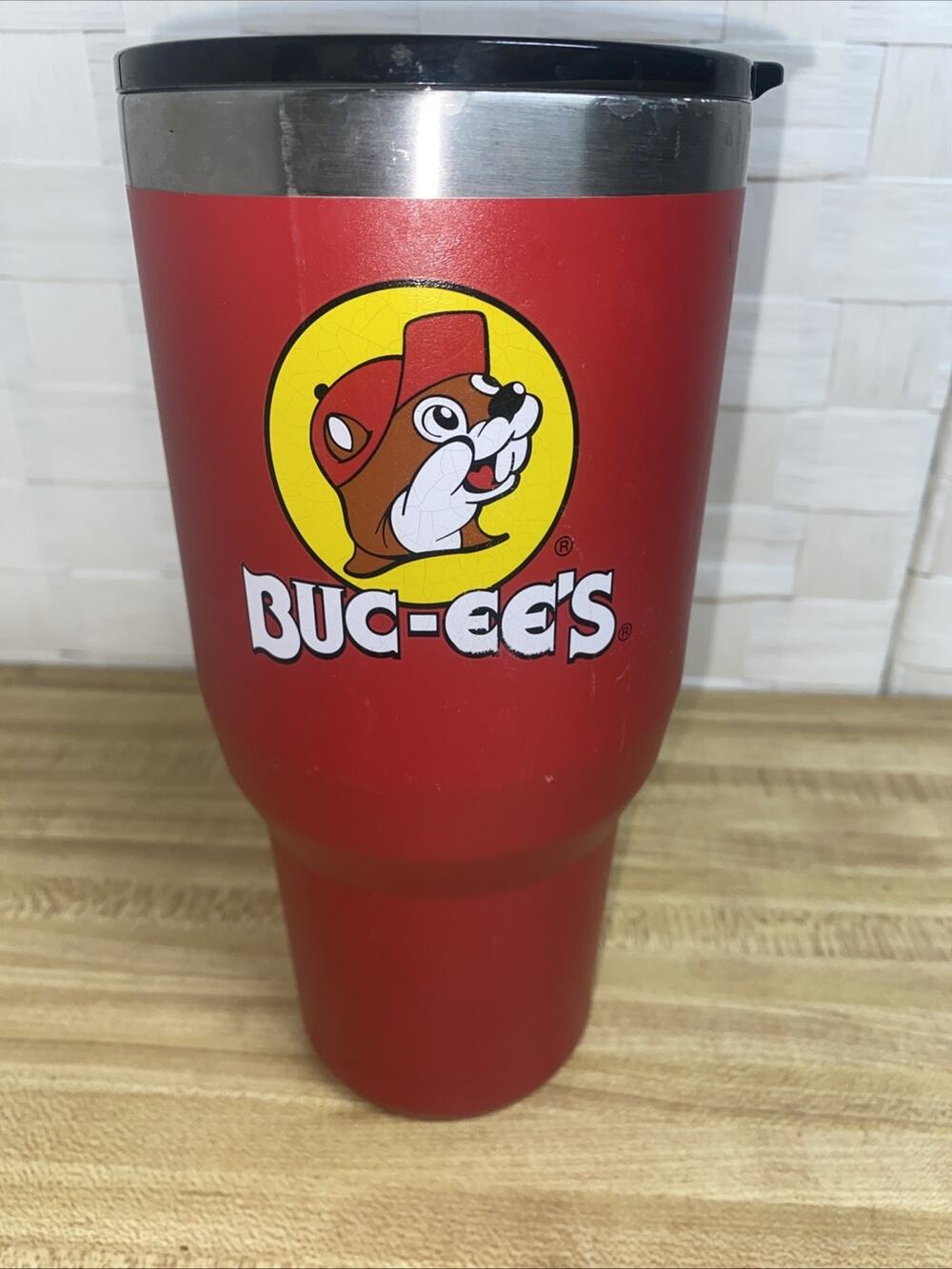 Buc-ee's Beaver Yukon Outfitters 40oz Red Tumbler Travel Mug